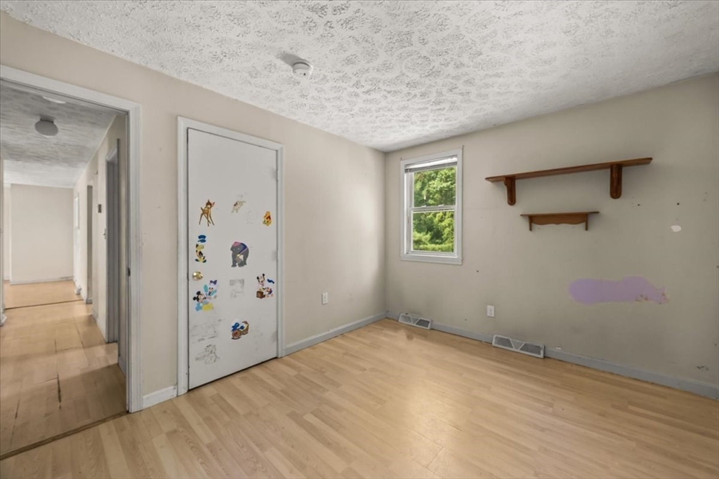 1653 State Road Plymouth, MA 02360 - Photo 19 of 38 Gallery Image 19
