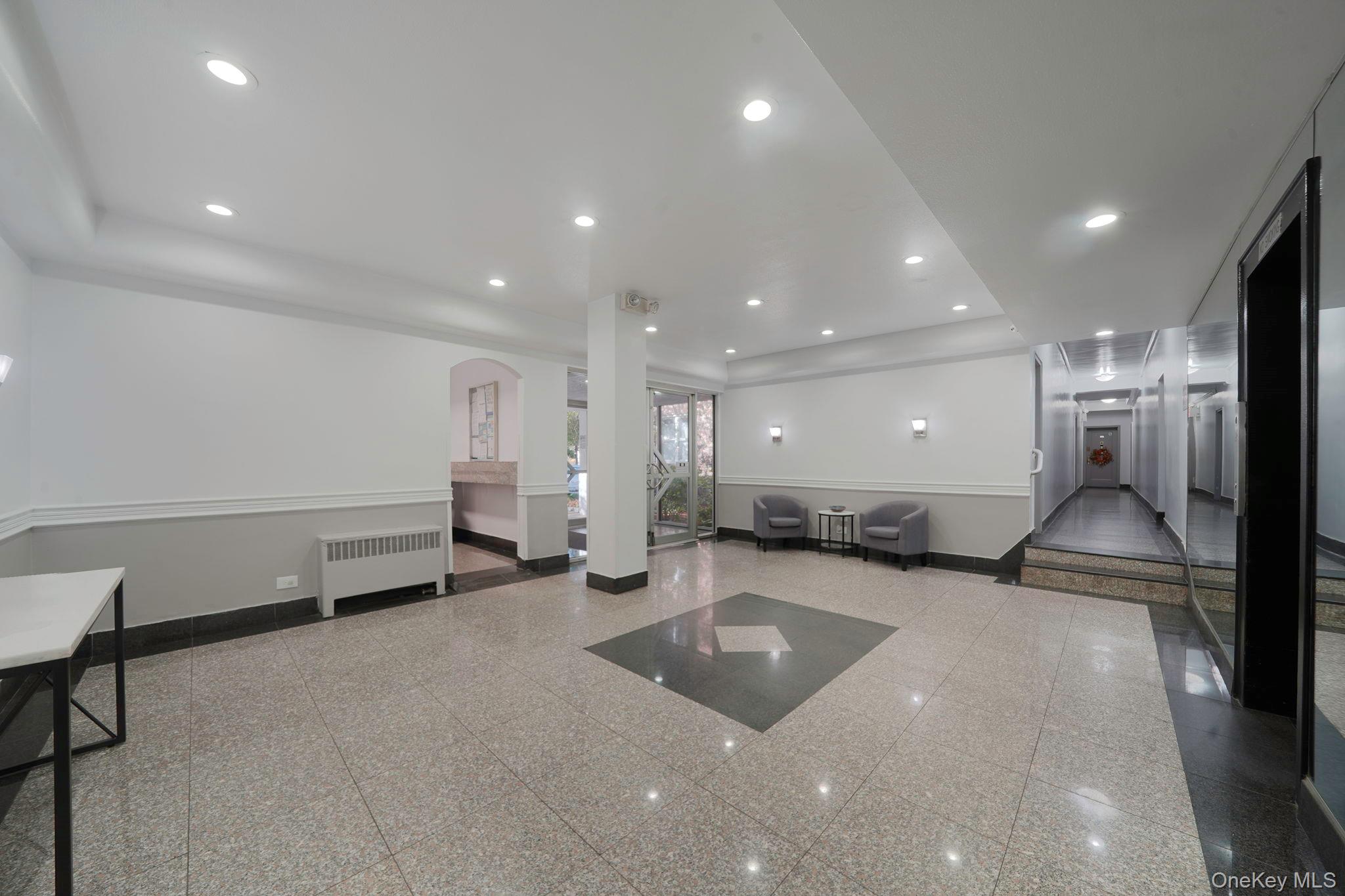 640 West 231st Street, Unit 1F Bronx, NY 10463 - Photo 16 of 17 a hall with a outdoor space