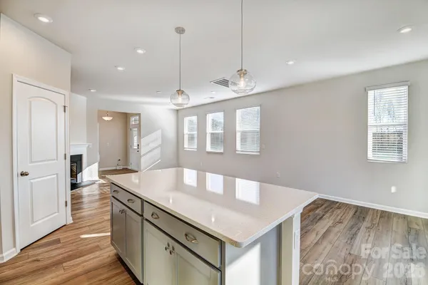$379,990 | 6122 Vasey Street, Charlotte, NC 28269