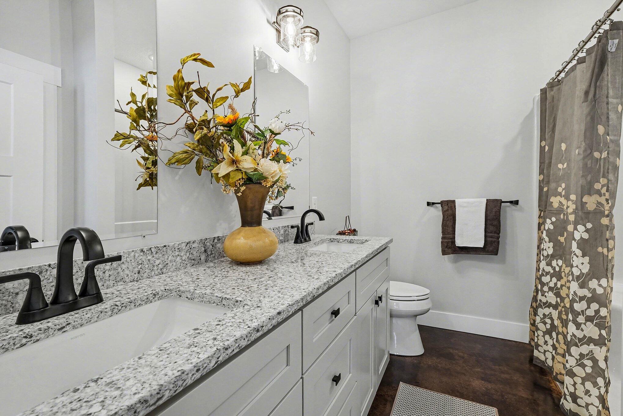 9073 West Colby Road Greenville, MI 48838 - Photo 14 of 30 018_dscf8100_65