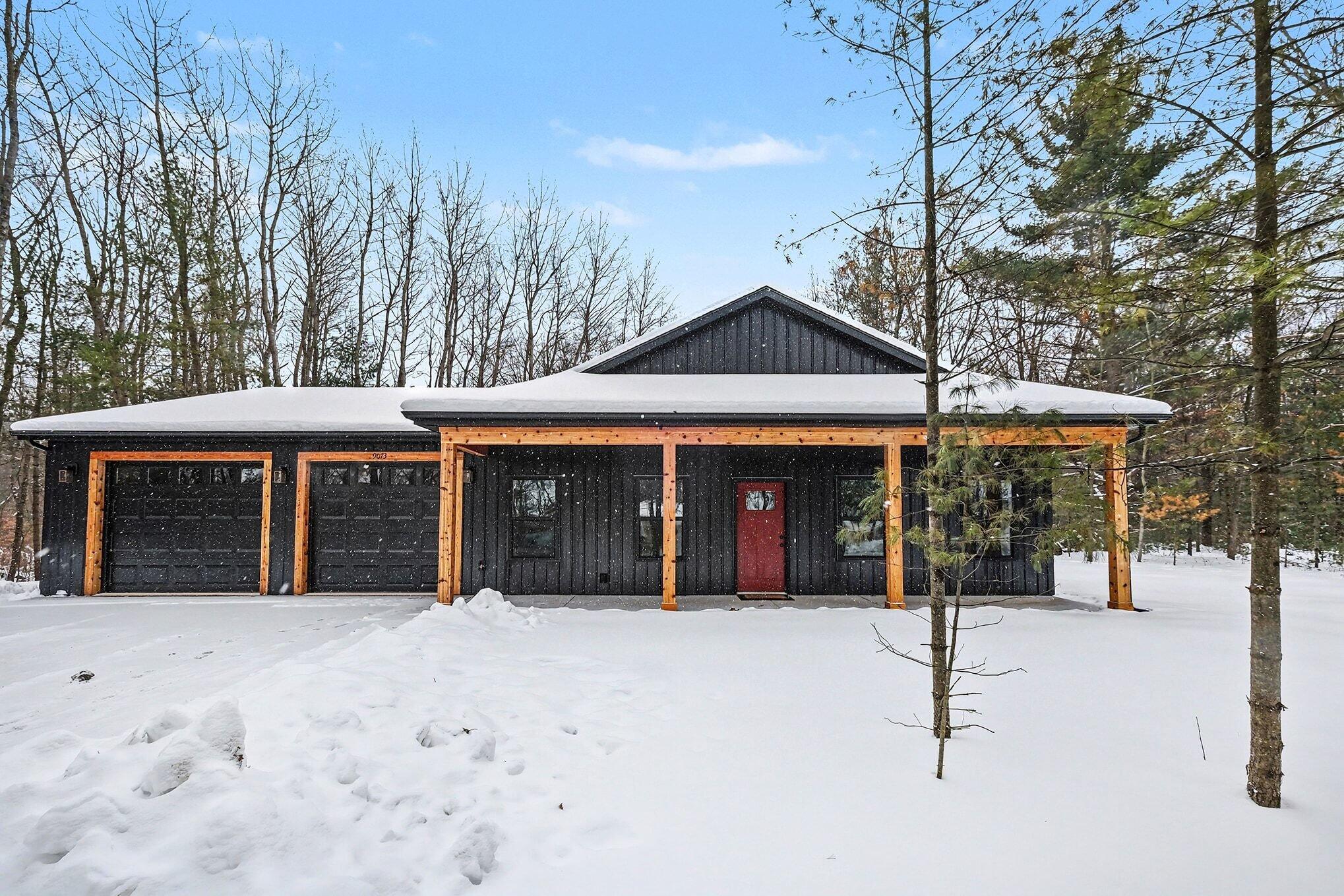 9073 West Colby Road Greenville, MI 48838 - Photo 2 of 30 001_dscf8203_297