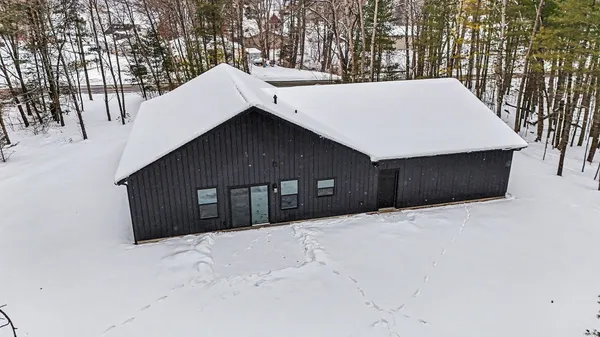 $395,000 | 9073 West Colby Road, Greenville, MI 48838