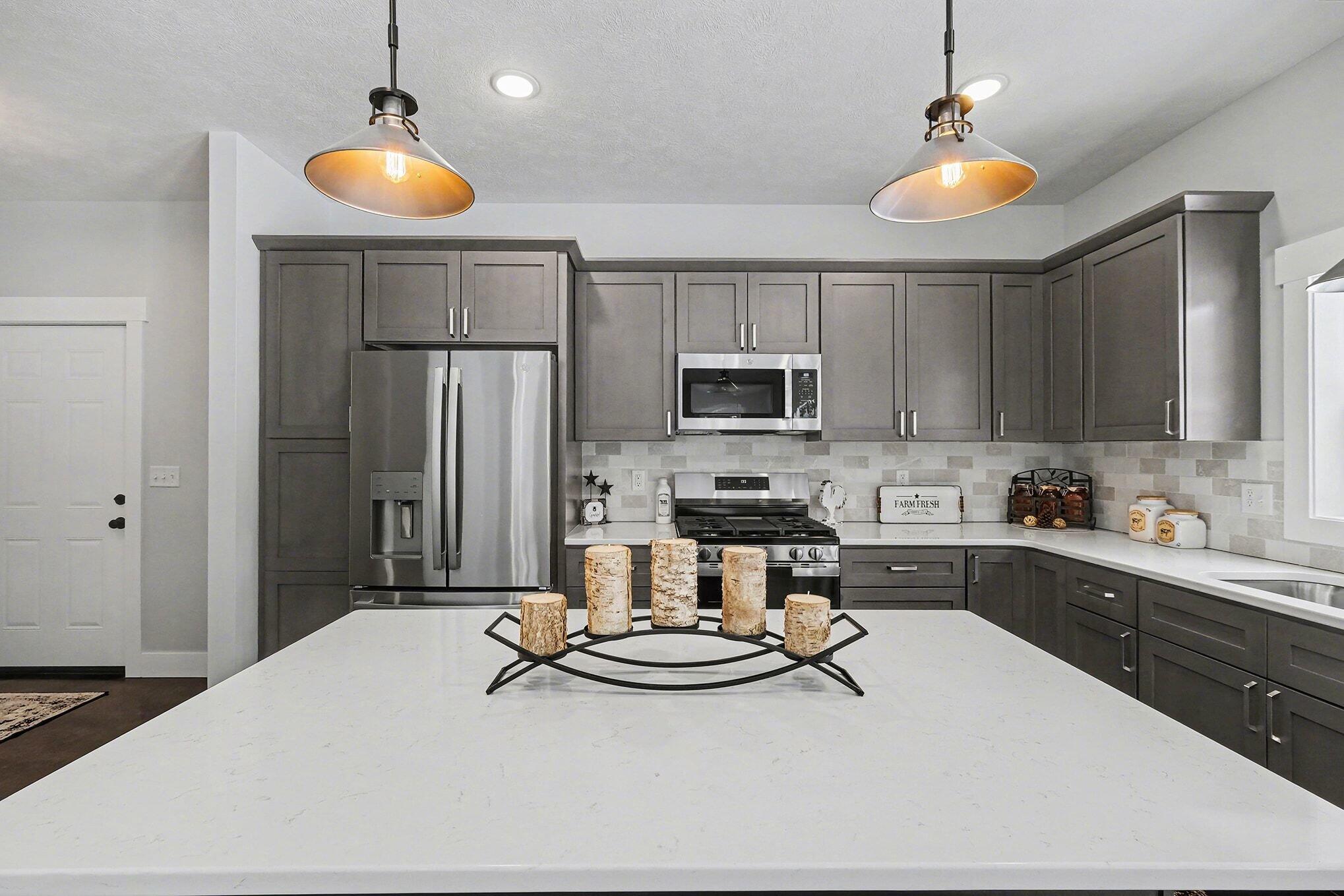 9073 West Colby Road Greenville, MI 48838 - Photo 5 of 30 009_dscf8195_424