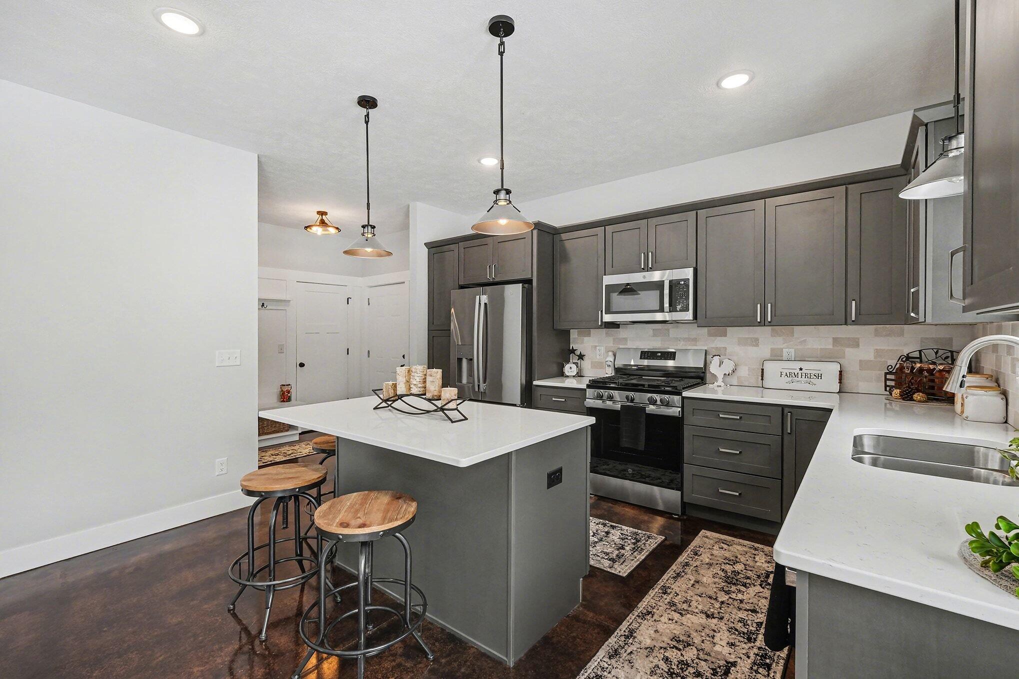 9073 West Colby Road Greenville, MI 48838 - Photo 6 of 30 010_dscf8145_753