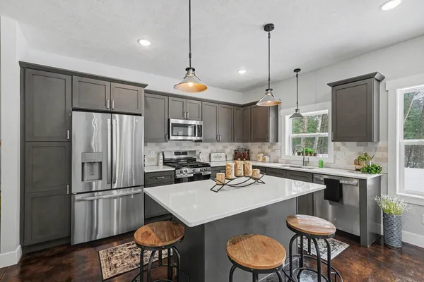$395,000 | 9073 West Colby Road, Greenville, MI 48838