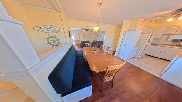 $875,000 | 1656 Lake Viking Terrace, Gallatin, MO 64640