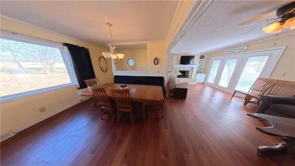 $875,000 | 1656 Lake Viking Terrace, Gallatin, MO 64640