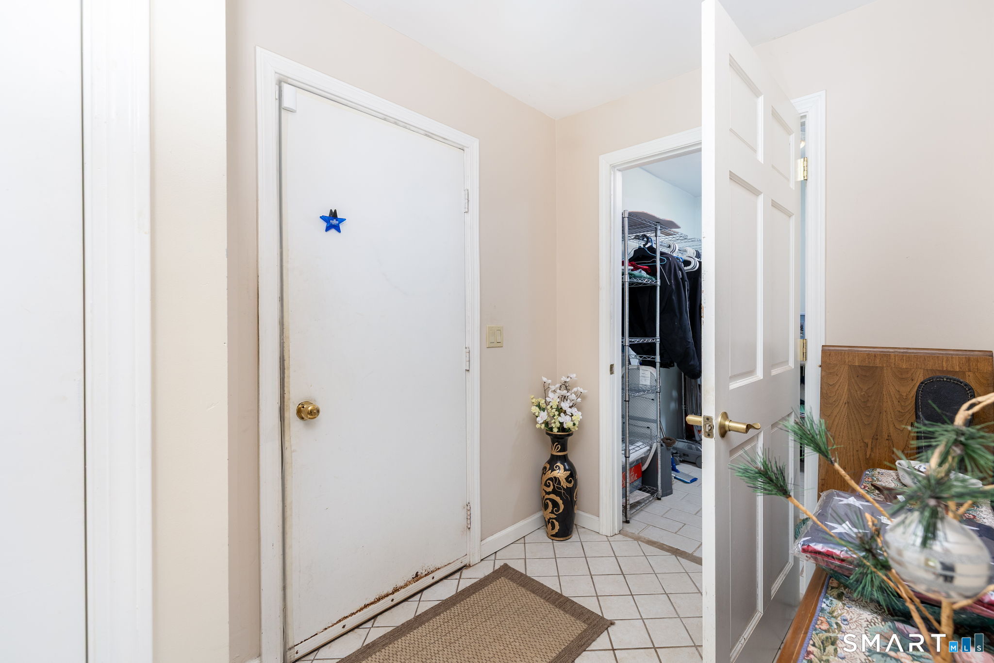39 Chapman Road Marlborough, CT 06447 - Photo 5 of 40