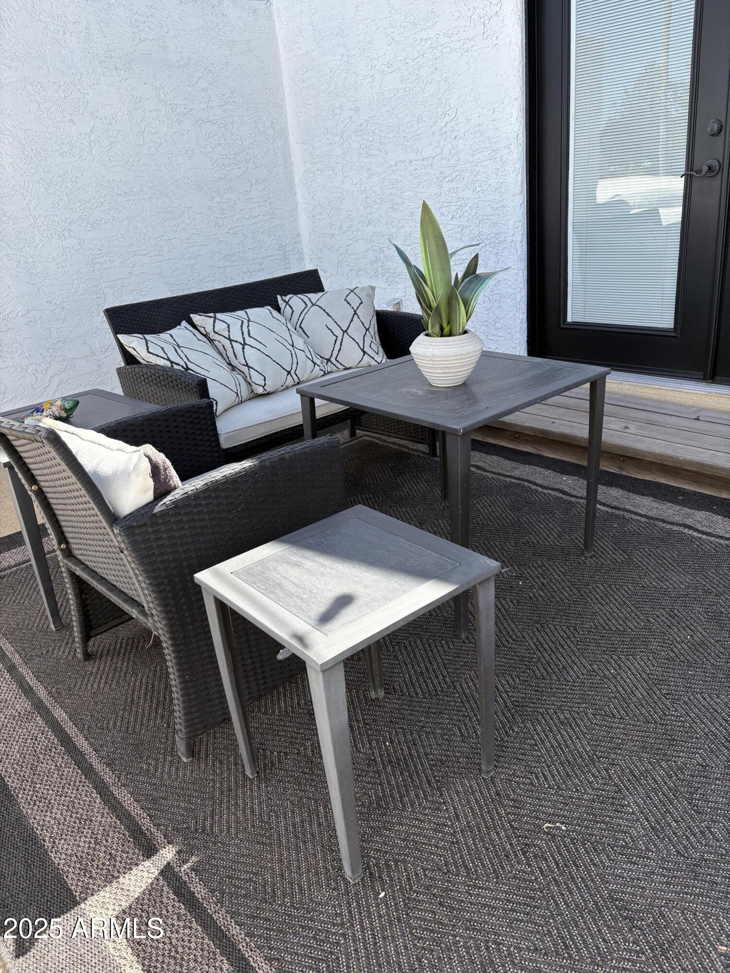 4242 North 44th Street Phoenix, AZ 85018 - Photo 31 of 32 Deck