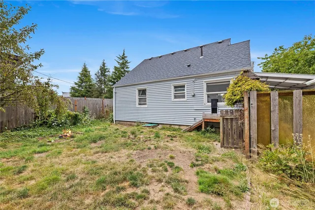 $509,000 | 7121 Rainier Drive, Everett, WA 98203