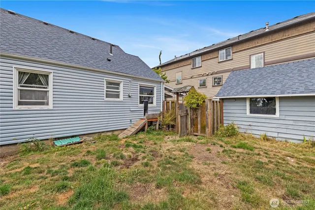 $509,000 | 7121 Rainier Drive, Everett, WA 98203