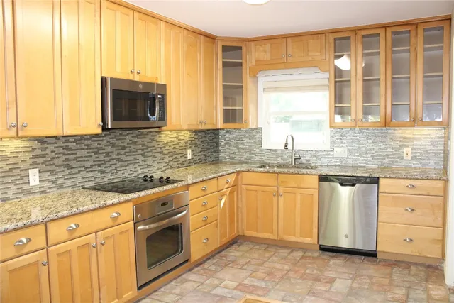 $3,200 | 1515 Morrow Street, Austin, TX 78757