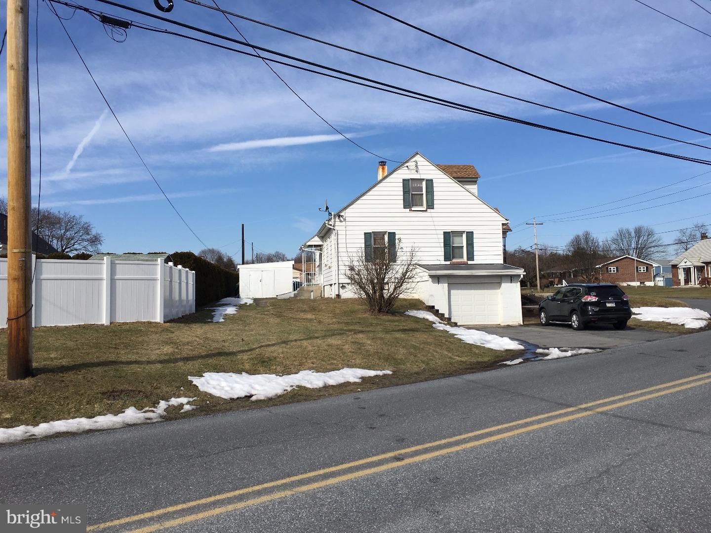 1300 Railroad Road Dauberville, PA 19533 - Photo 3 of 15 Gallery Image 3