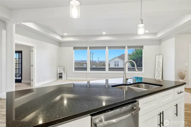 $875,000 | 6401 Eagle Crest Drive, Pasco, WA 99301