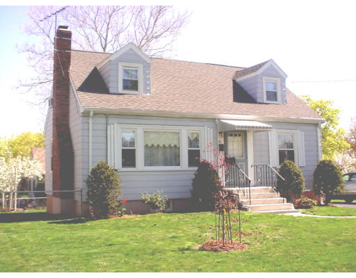 10 Wellesley Road Arlington, MA 02474 - Photo 1 of 15 Gallery Image 1
