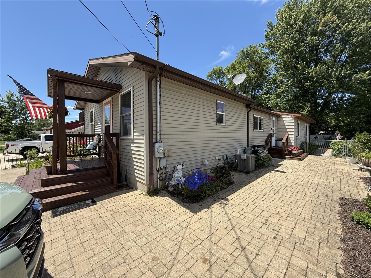 4022 Donnely Road Jackson, MI 49201 - Photo 1 of 41