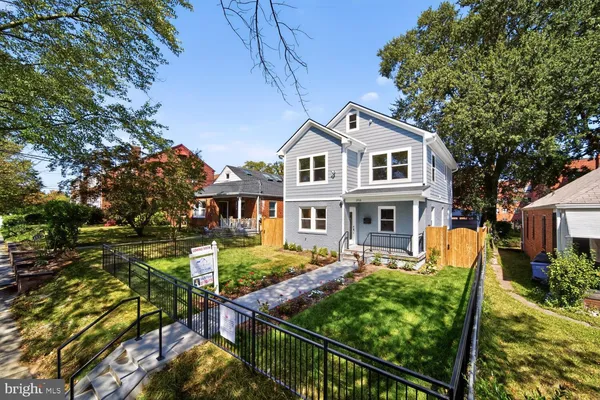 $899,900 | 1516 Evarts Street Northeast, Washington, DC 20018