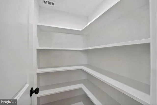 $1,099,000 | 1516 Evarts Street Northeast, Washington, DC 20018