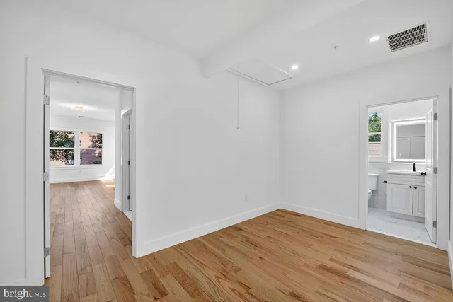 $1,099,000 | 1516 Evarts Street Northeast, Washington, DC 20018