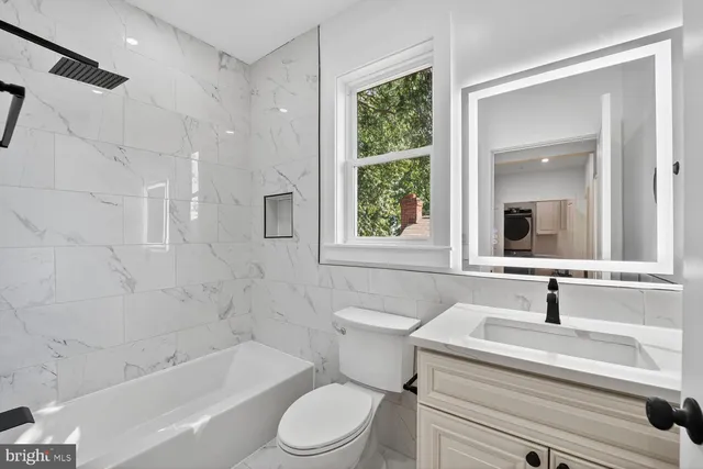 $1,099,000 | 1516 Evarts Street Northeast, Washington, DC 20018