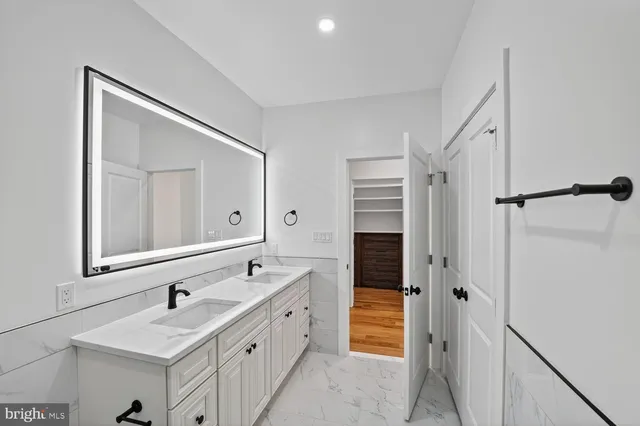 $1,099,000 | 1516 Evarts Street Northeast, Washington, DC 20018