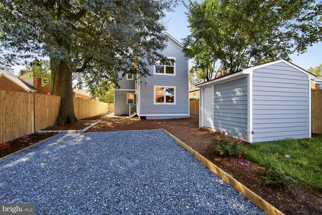 $1,099,000 | 1516 Evarts Street Northeast, Washington, DC 20018