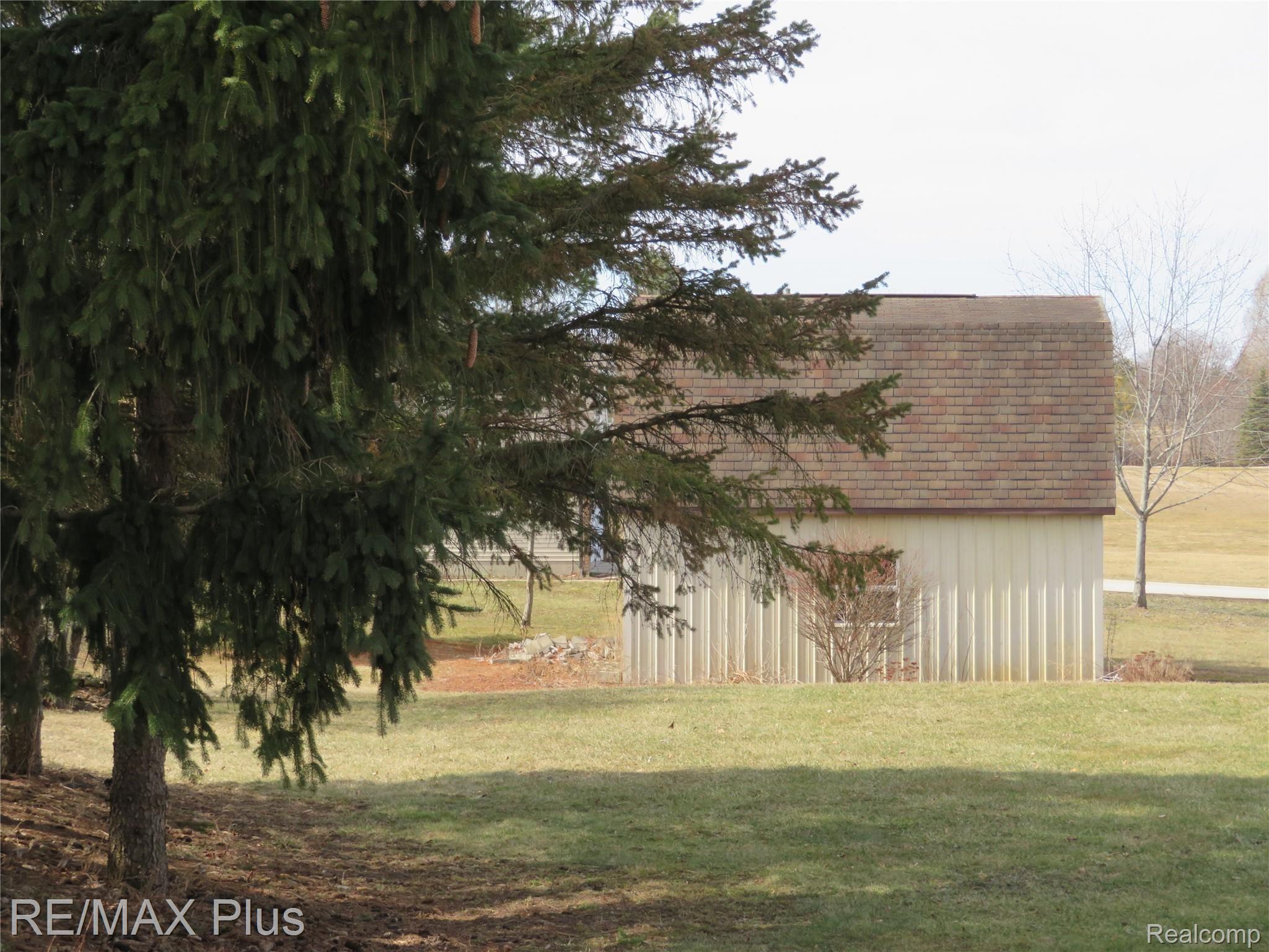 4270 Atlas Road Davison, MI 48423 - Photo 26 of 26 IMG_2469.JPG