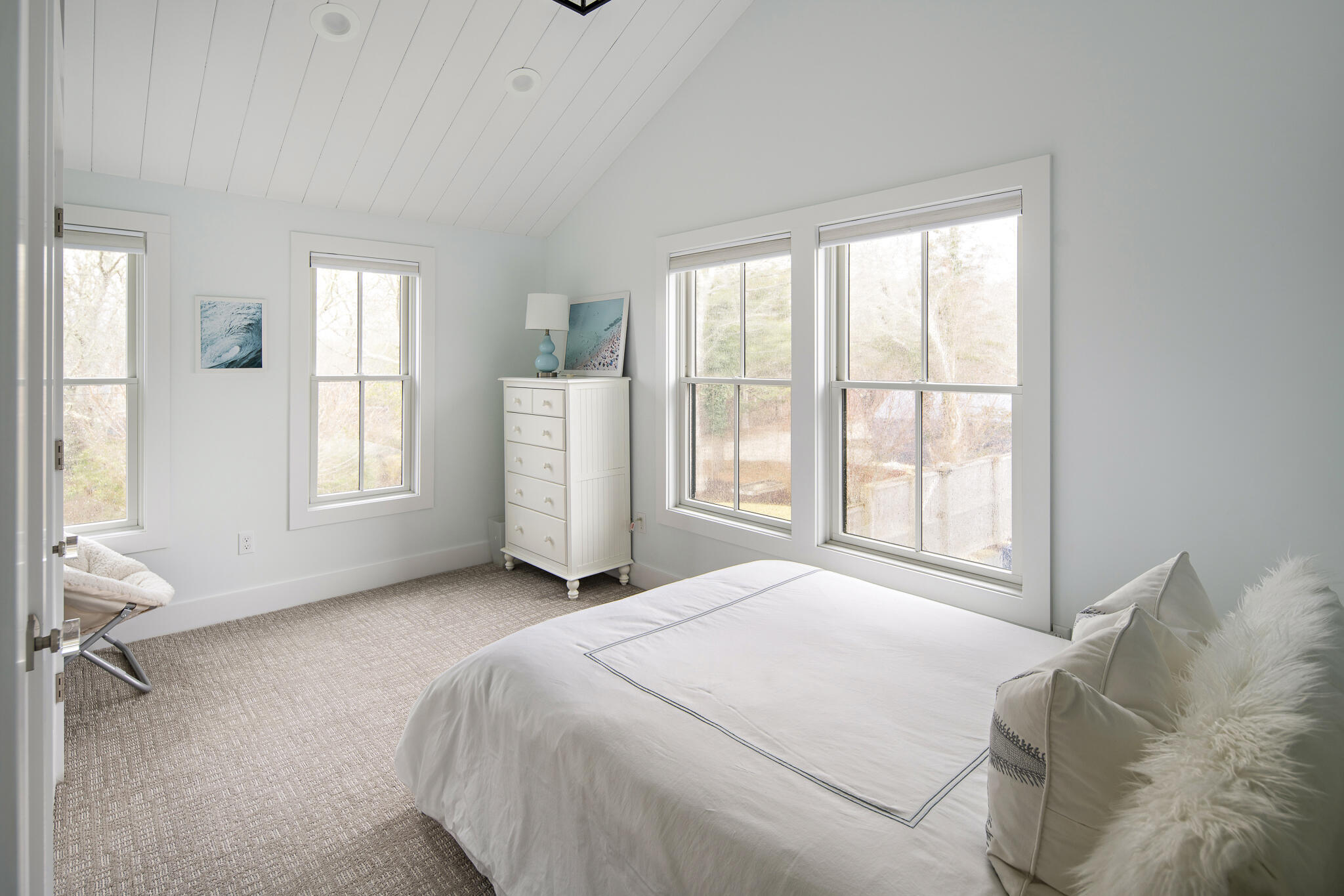 110 5th Street North Edgartown, MA 02539 - Photo 28 of 40 Another second floor bedroom