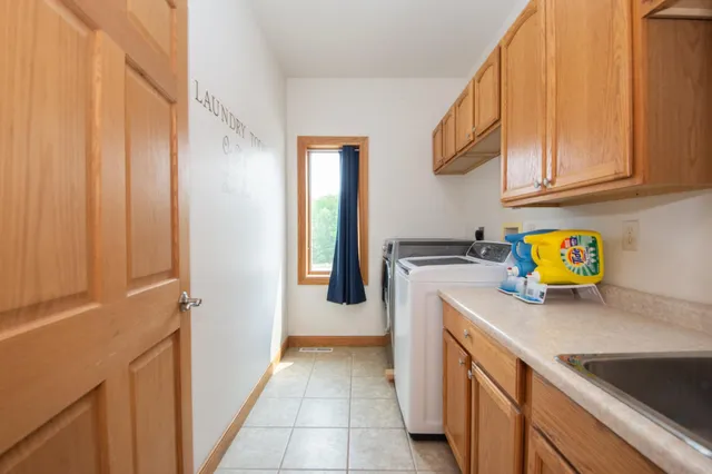 $499,000 | 11905 Hunter Drive, Lake Park, MN 56554