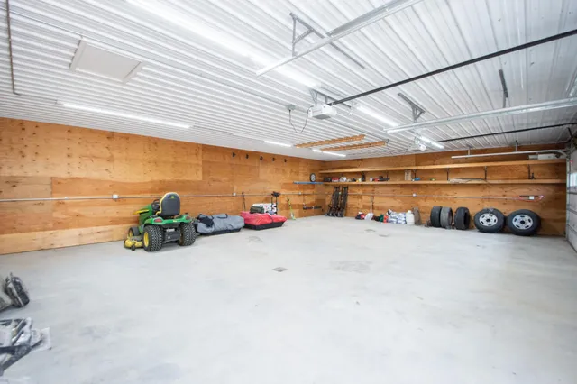 $499,000 | 11905 Hunter Drive, Lake Park, MN 56554