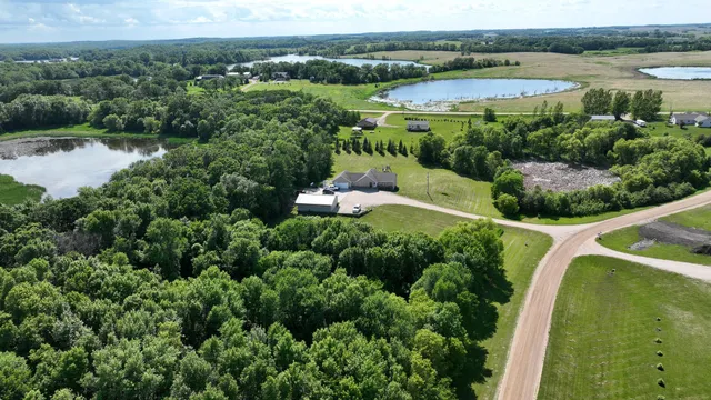 $499,000 | 11905 Hunter Drive, Lake Park, MN 56554