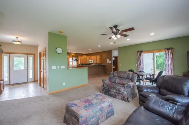 $499,000 | 11905 Hunter Drive, Lake Park, MN 56554