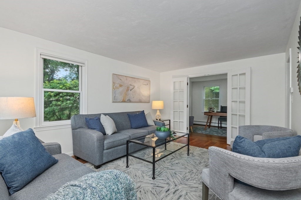 71 Richdale Road Needham, MA 02494 - Photo 4 of 23