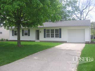 145 Westlawn Drive Decatur, IN 46733 - Photo 1 of 10