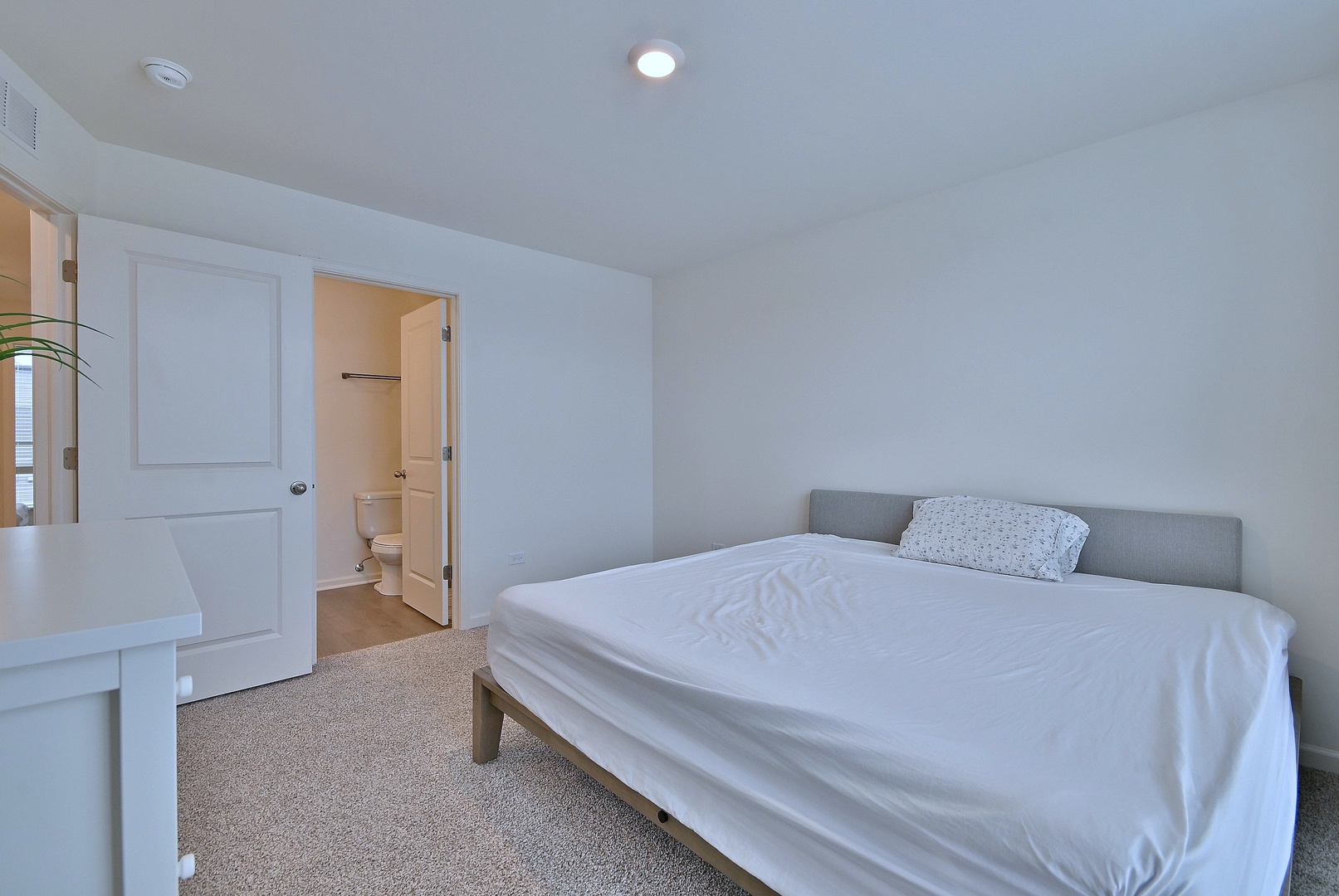 332 Summit Circle Lombard, IL 60148 - Photo 23 of 32