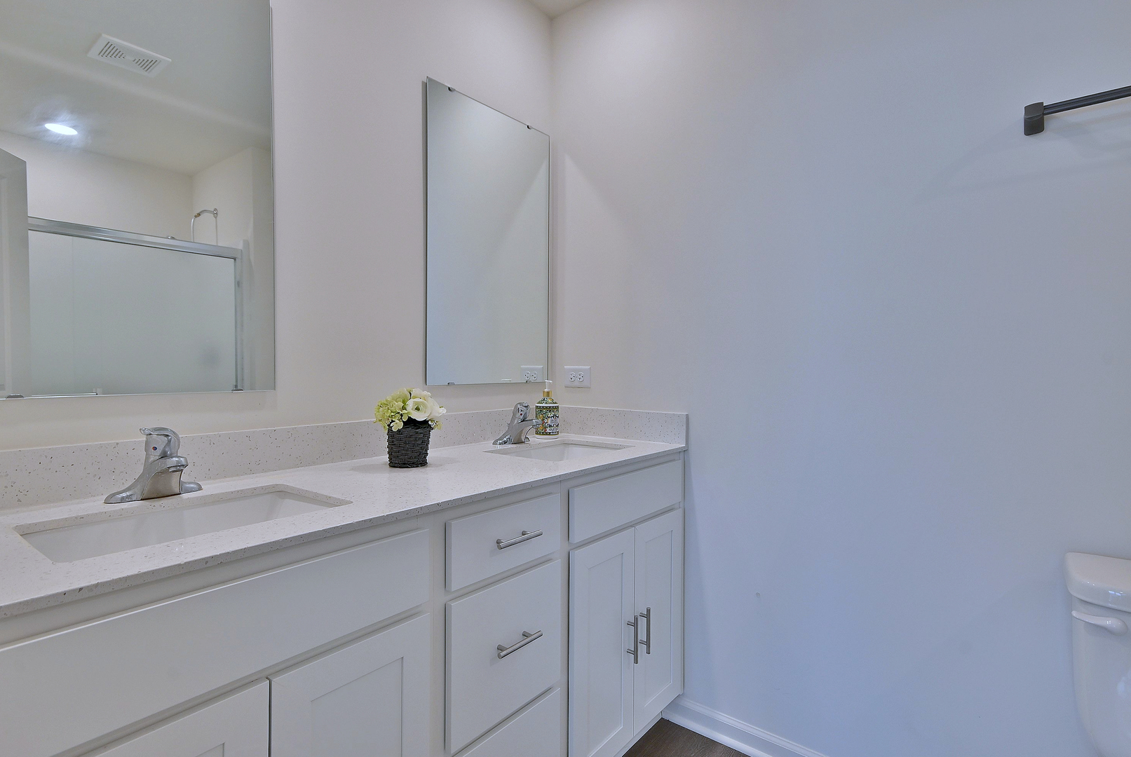 332 Summit Circle Lombard, IL 60148 - Photo 26 of 32