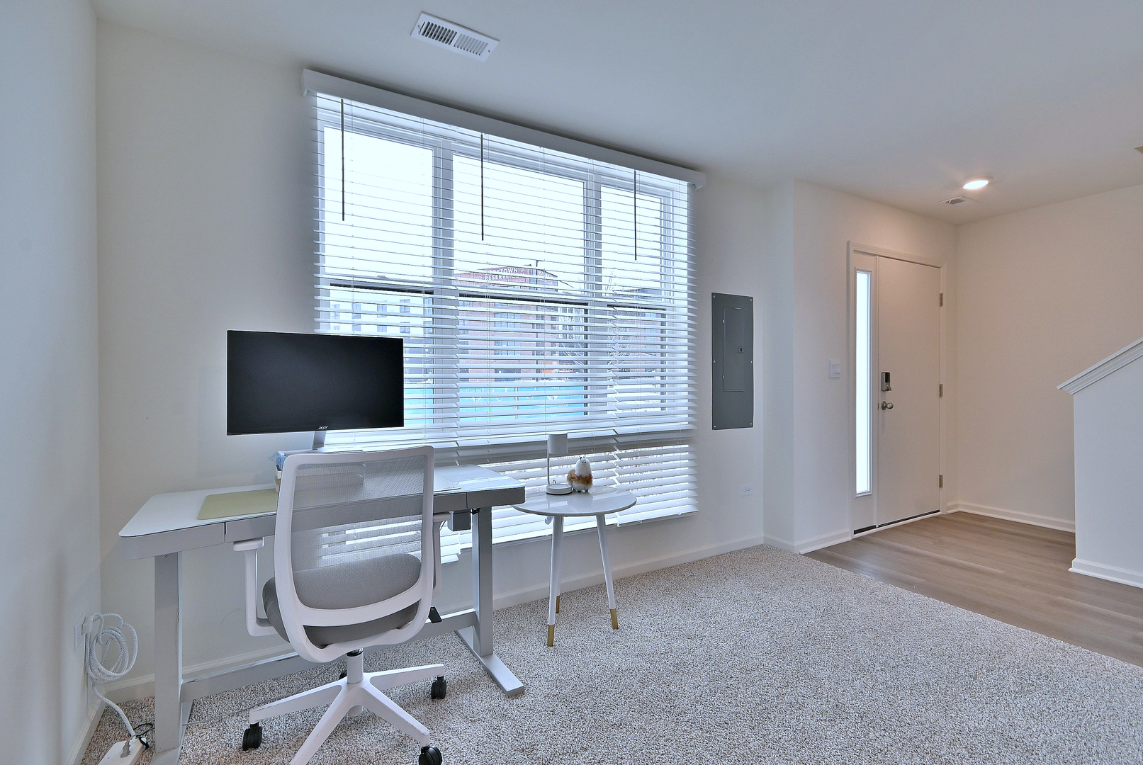 332 Summit Circle Lombard, IL 60148 - Photo 6 of 32