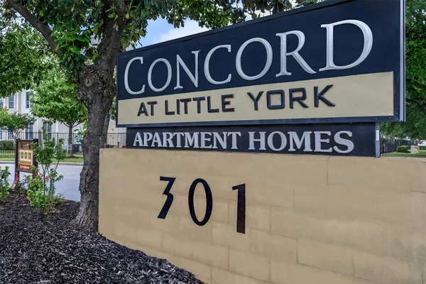 $1,095 | 301 West Little York Road, Unit 1722, Houston, TX 77076
