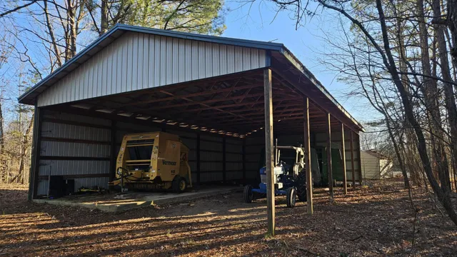 $450,000 | 424 Tennessee Highway, Cedar Grove, TN 38321