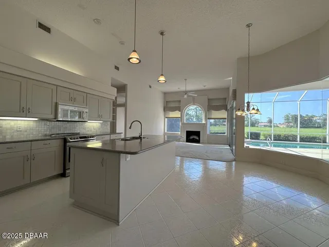 $3,495 | 440 Sea Duck Drive, Daytona Beach, FL 32119