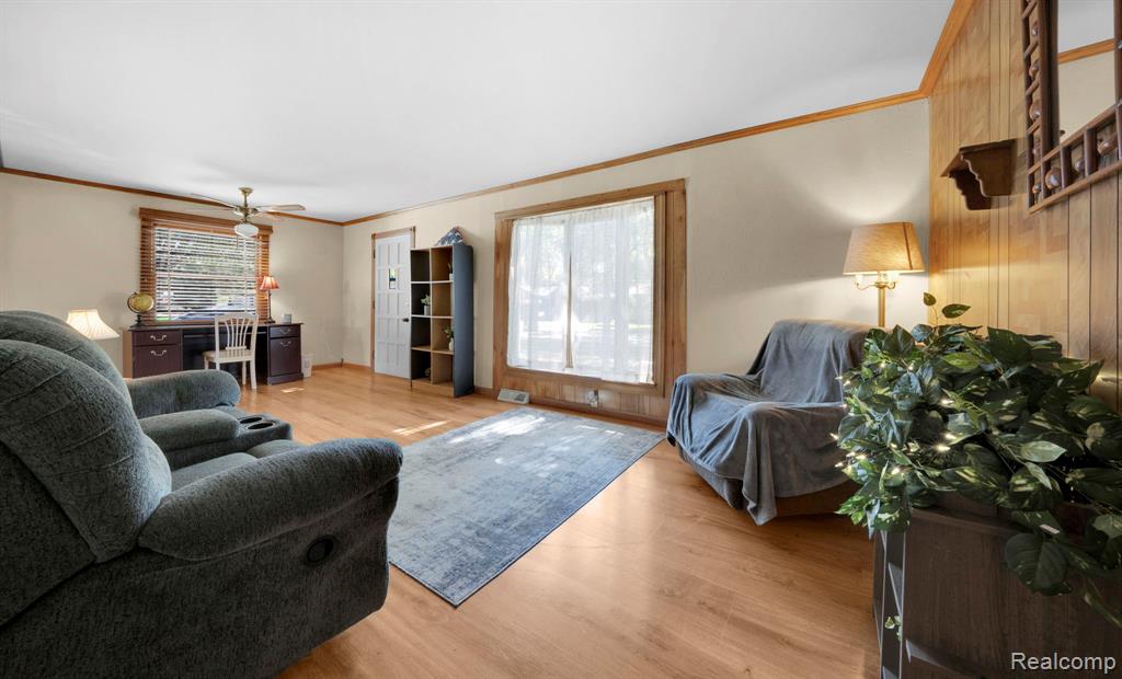 957 Miller Road Lake Orion, MI 48362 - Photo 19 of 41 Gallery Image 19