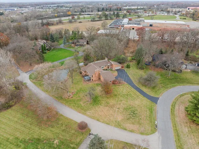 $975,000 | 5185 Christine Drive, Ann Arbor, MI 48103