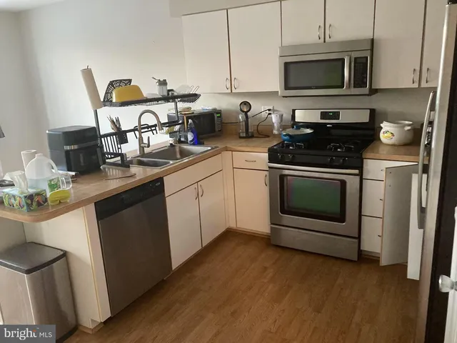 $2,000 | 14 Bandon Court, Unit 204, Lutherville-Timonium, MD 21093