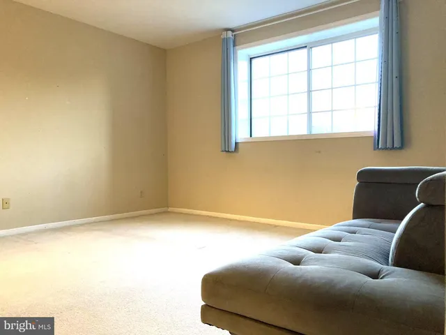 $2,000 | 14 Bandon Court, Unit 204, Lutherville-Timonium, MD 21093