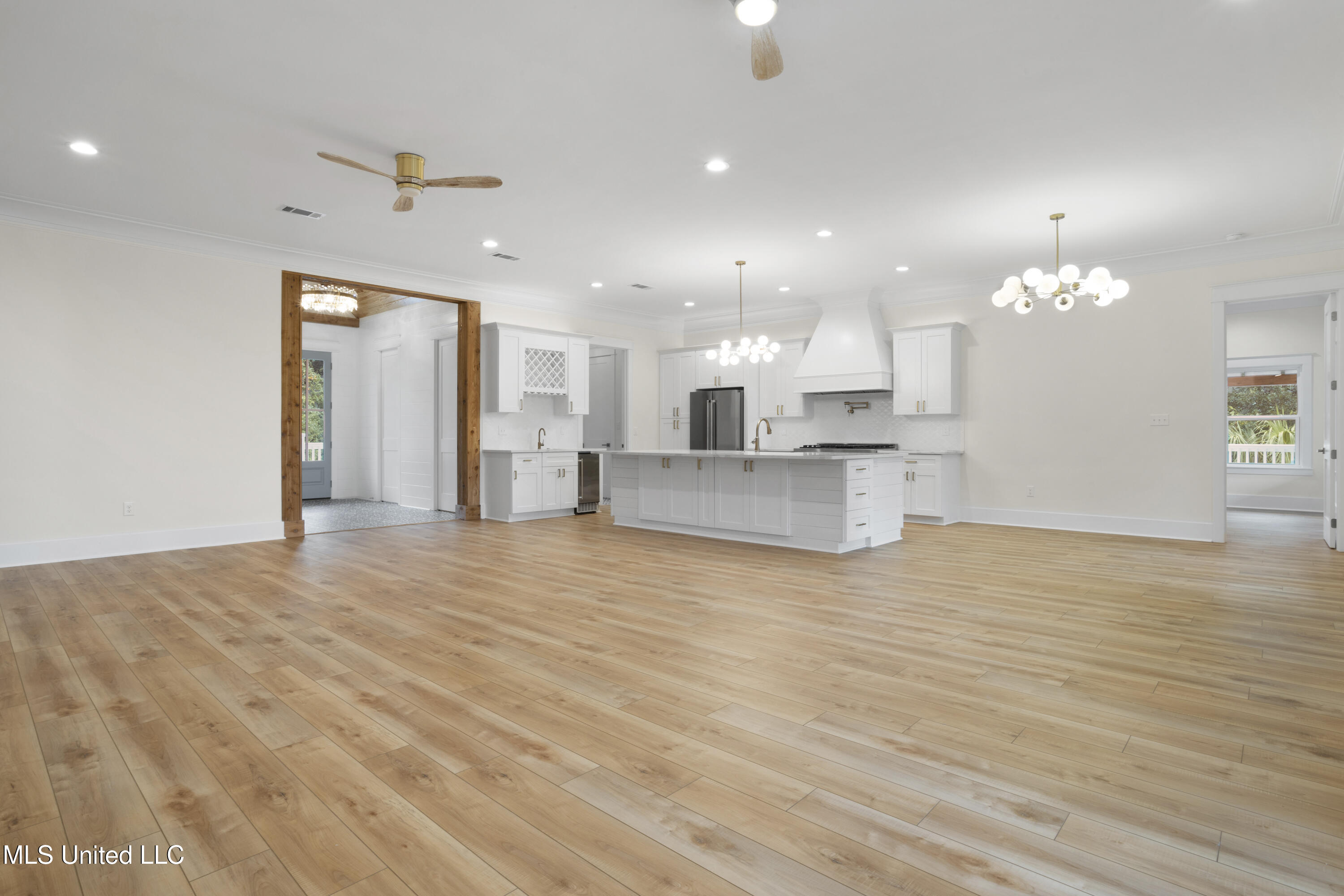 1180 Iola Road Ocean Springs, MS 39564 - Photo 11 of 61 011