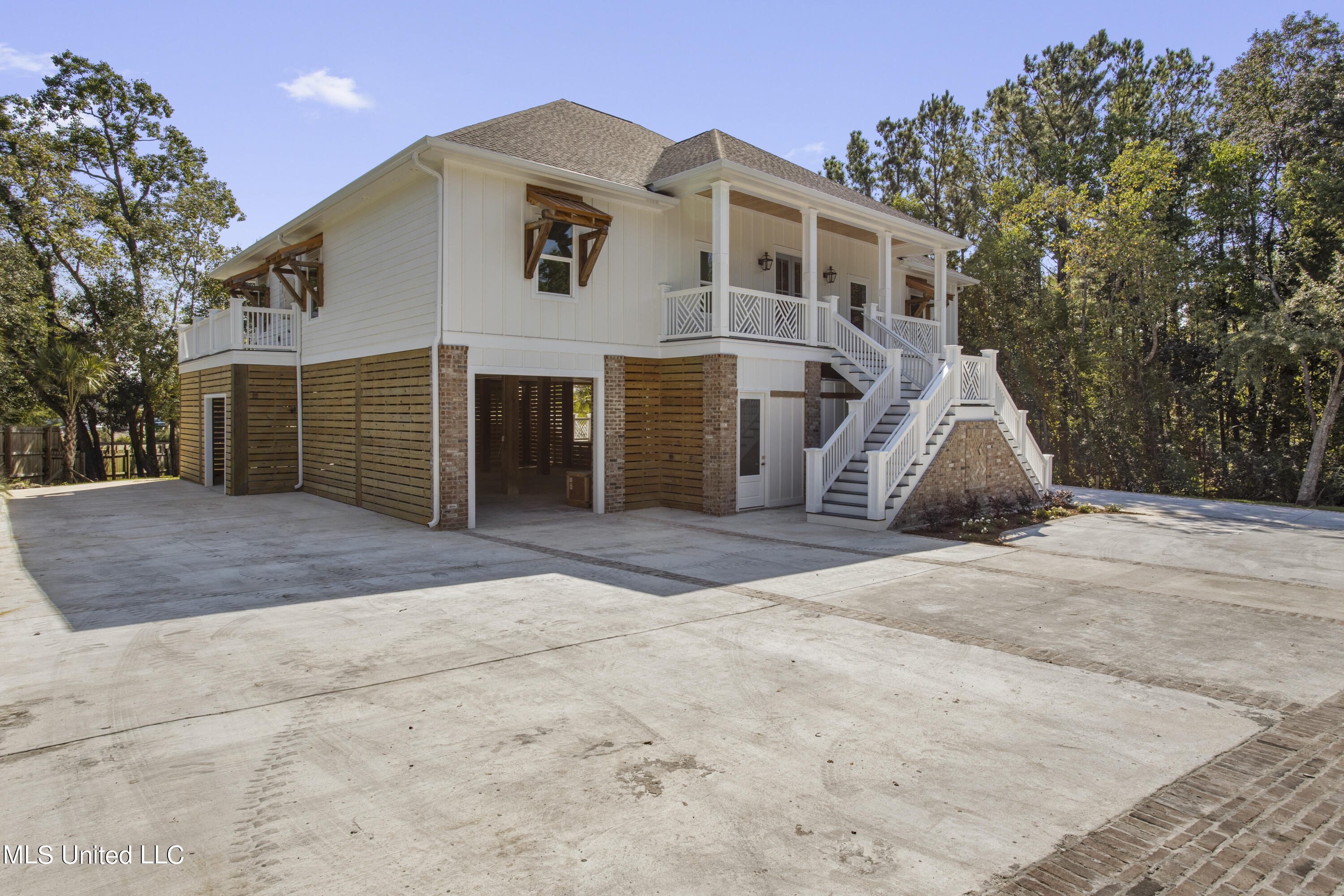 1180 Iola Road Ocean Springs, MS 39564 - Photo 4 of 61 004