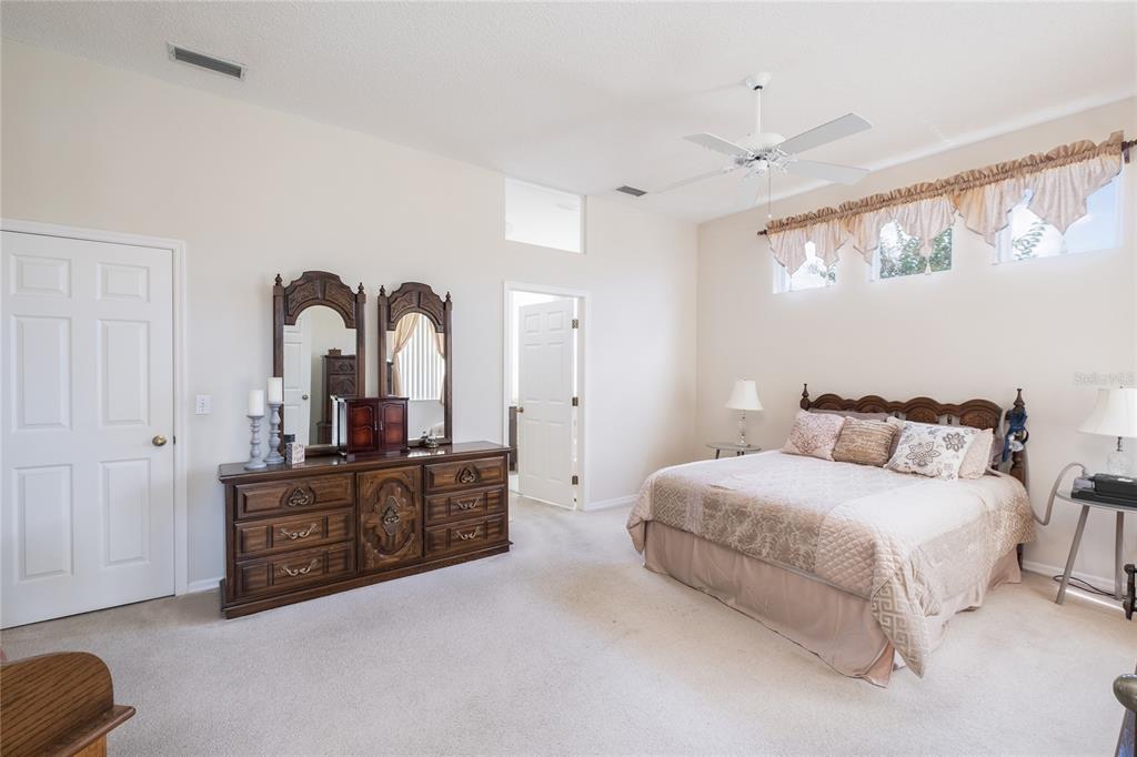 4113 Seton Circle Palm Harbor, FL 34683 - Photo 15 of 43