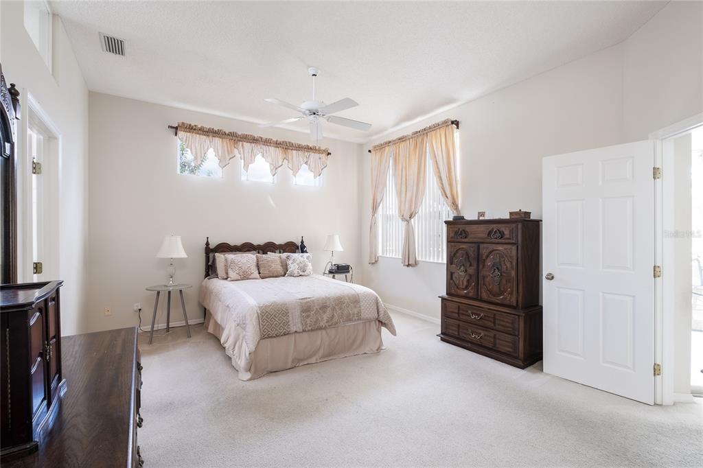 4113 Seton Circle Palm Harbor, FL 34683 - Photo 16 of 43