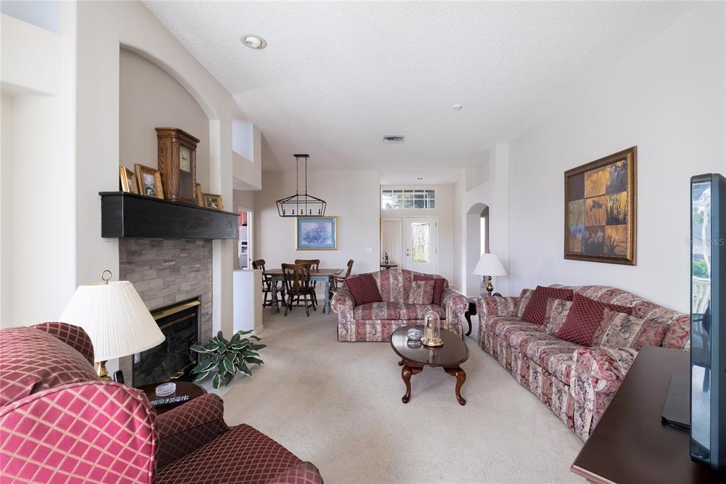 4113 Seton Circle Palm Harbor, FL 34683 - Photo 5 of 43