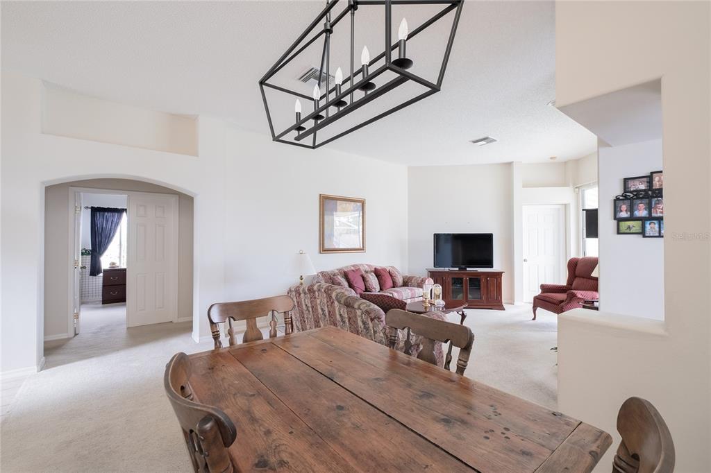 4113 Seton Circle Palm Harbor, FL 34683 - Photo 9 of 43